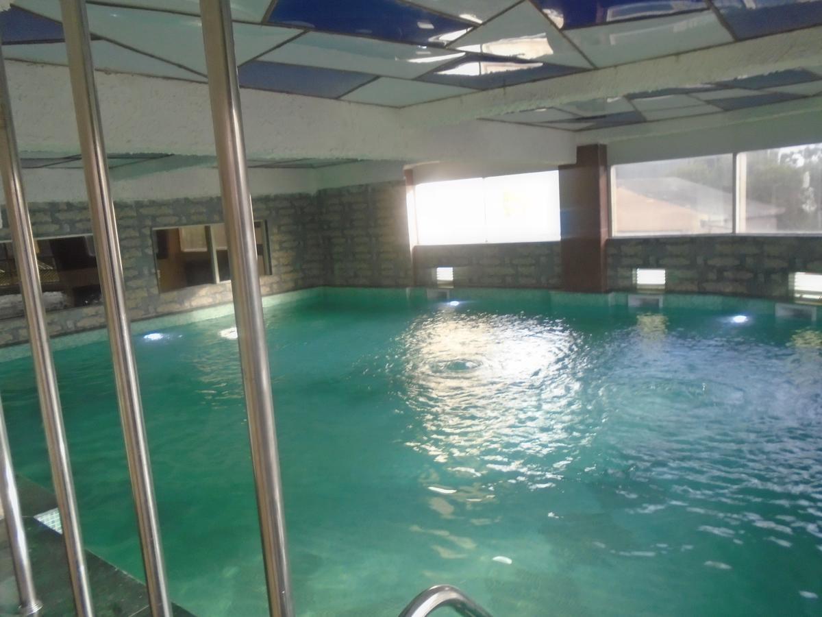 Days Hotel Neemrana Buitenkant foto
