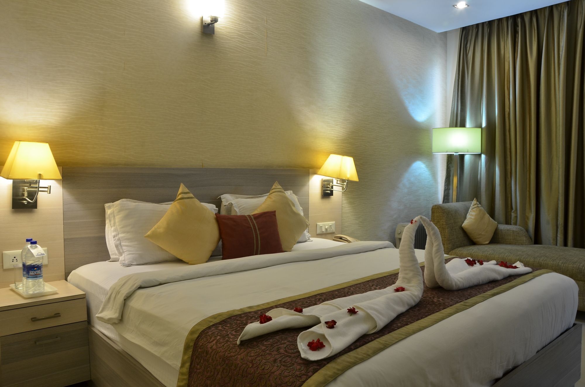Days Hotel Neemrana Buitenkant foto
